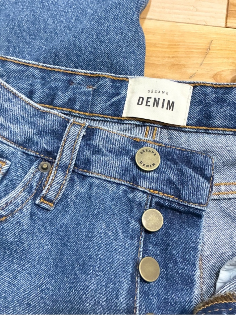 Sezane Slim Mid Rise Jeans - Picture 4 of 6